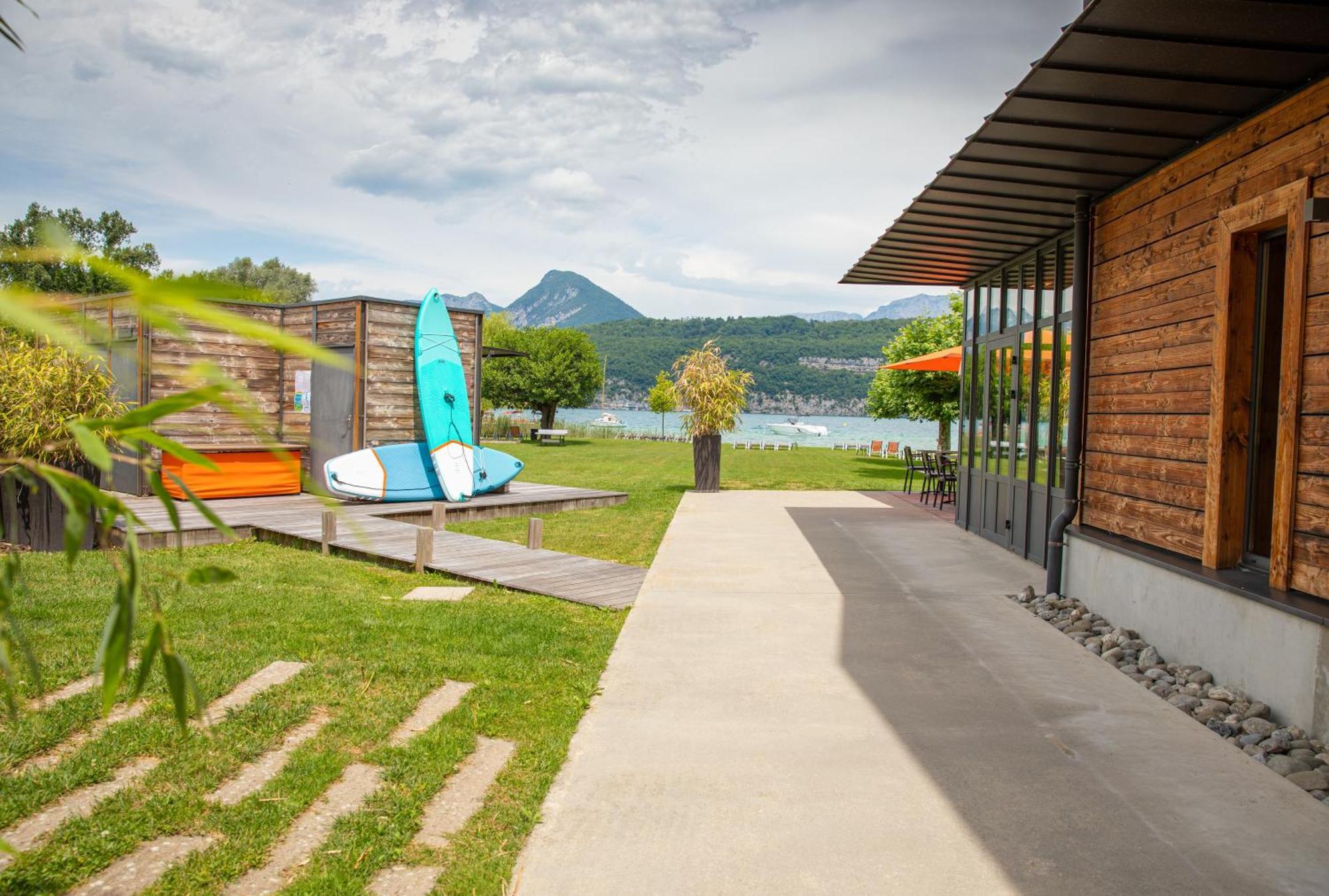 Le Petit Letraz Duingt Exterior foto